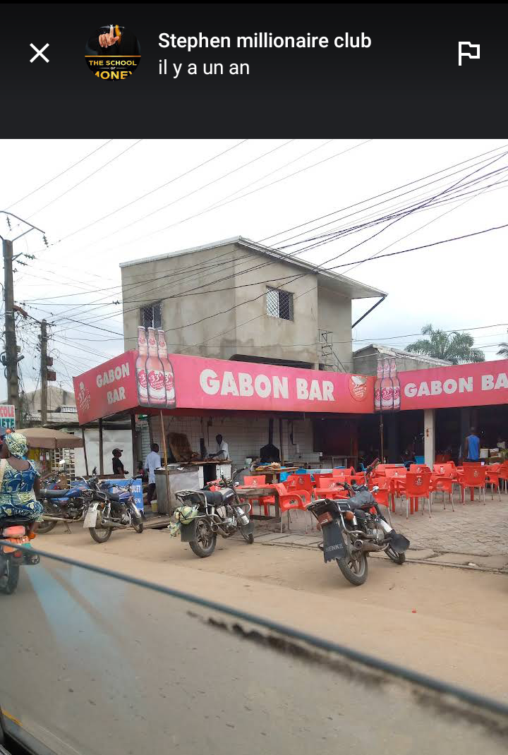 Une photo de Gabon Bar qui date de plus d'un an publiée par un contributeur 