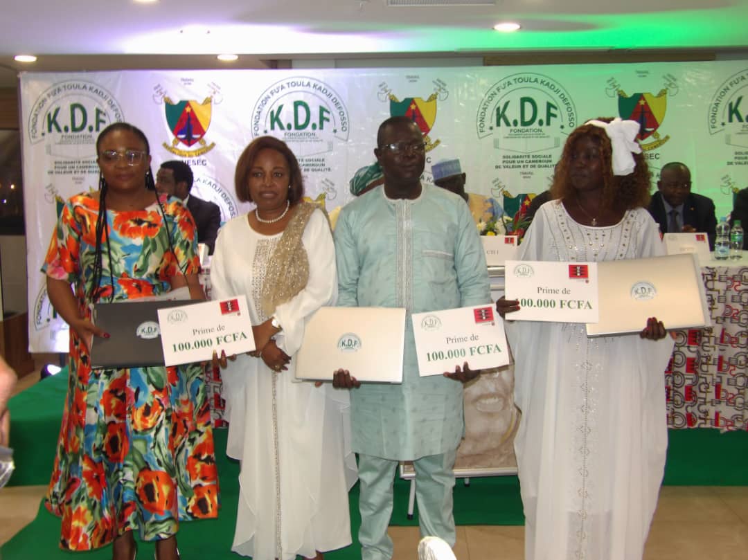 La Fondation Fu’a Toula Kadji Defosso a remis des prix à 7 enseignants issues des régions en crise