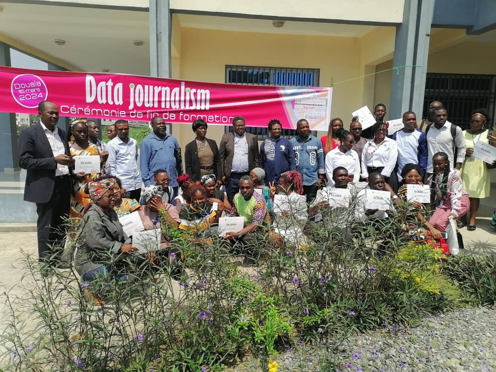 ÉDUCATION: Remise des Parchemins de Fin de Formation en Data Journalism à l'Université de Douala