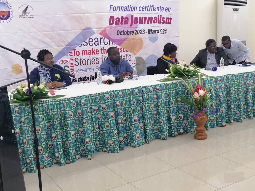 ÉDUCATION: Remise des Parchemins de Fin de Formation en Data Journalism à l'Université de Douala