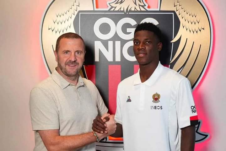 SPORT/FOOTBALL/MERCATO : LE CAMEROUNAIS BERNARD NGUENE FAIT SON ENTRÉE À l'OGC NICE : UN RÊVE QUI DEVIENT RÉALITÉ POUR LE JEUNE ATTAQUANT