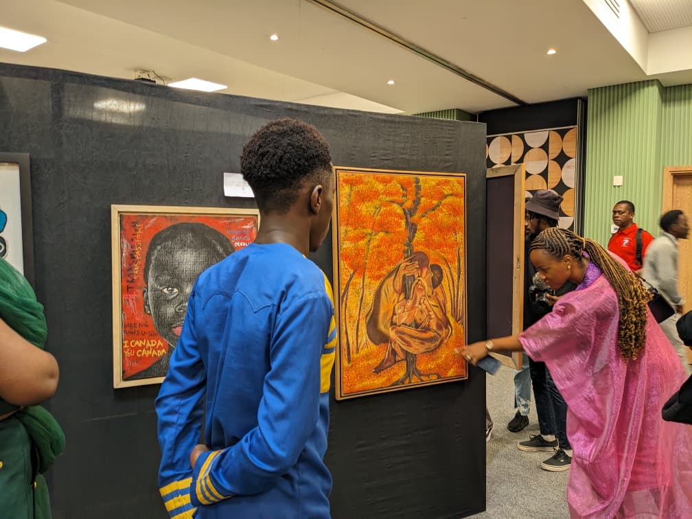 Culture / Douala : « Bâtir ensemble », quand l’art interroge les déséquilibres de la société