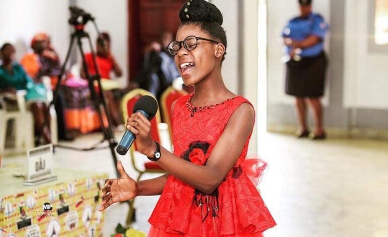 Culture : Miriam Ebah Obama appelle à l’aide pour obtenir son visa avant la finale de The Voice Kids France
