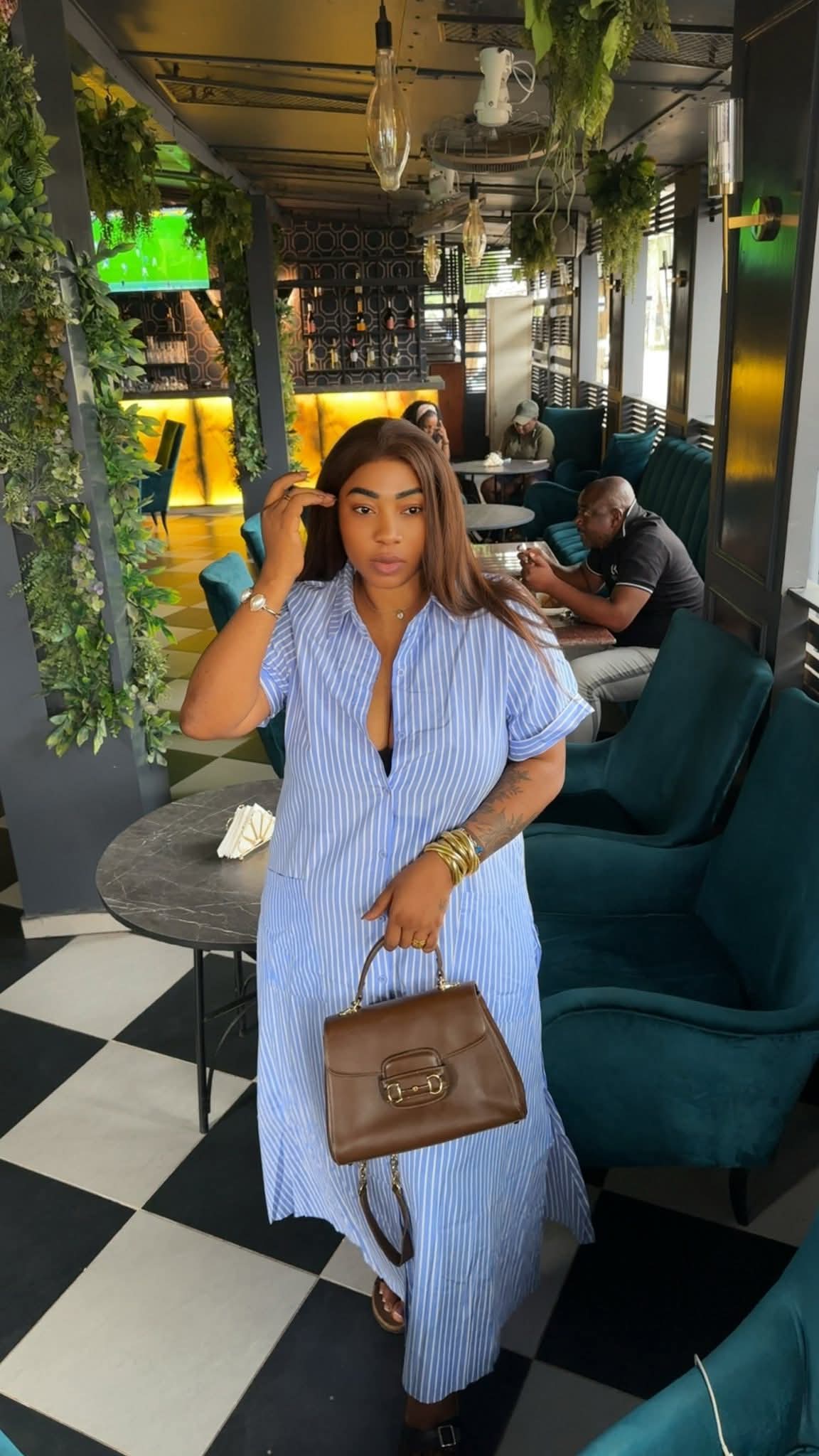 People: Lea Campbell révèle sa douloureuse expérience avec un Mbenguiste