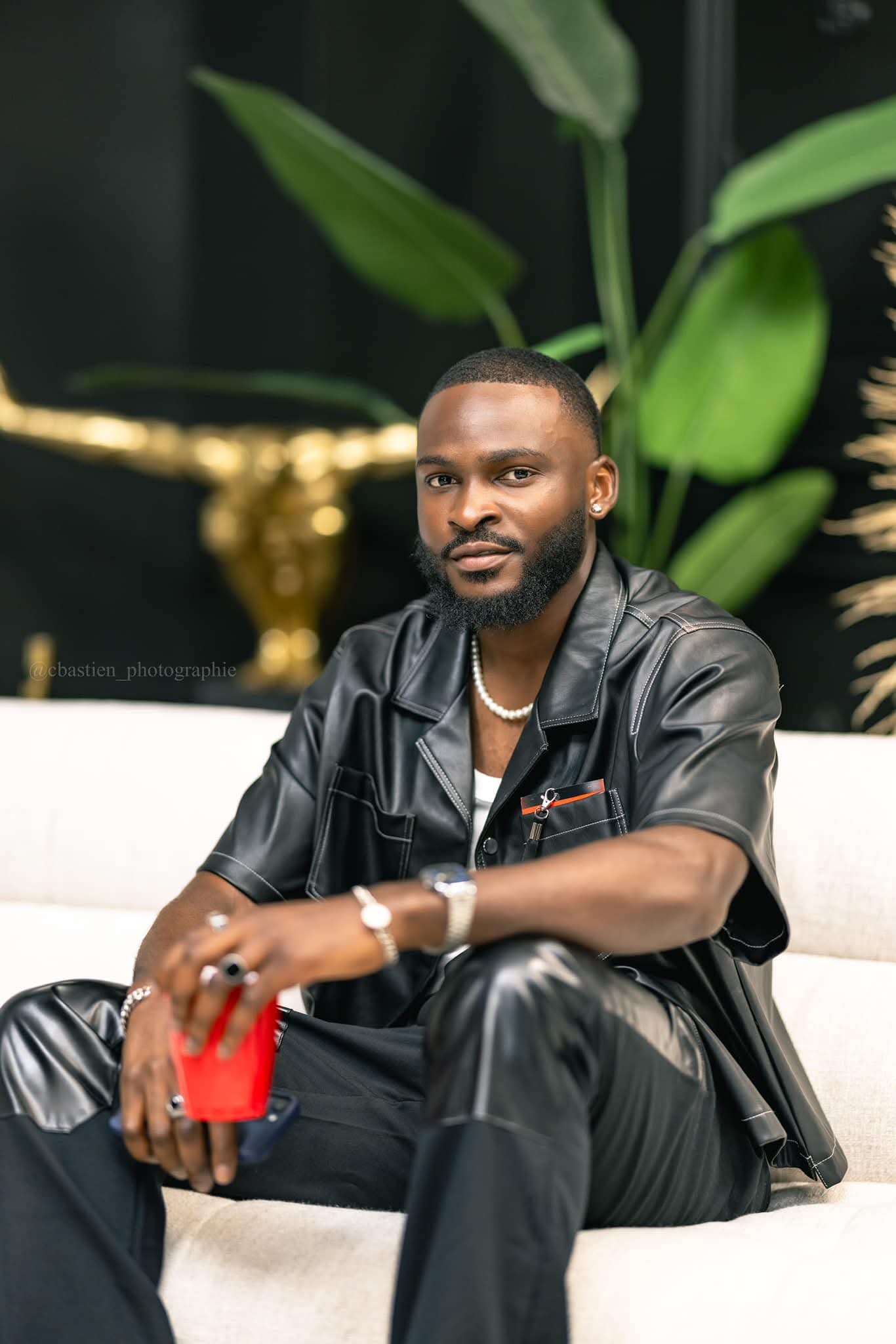 Nécrologie / People : Celeste Victorien après le décès de Critiqueur 2.0 lance un appel aux familles d’influenceurs