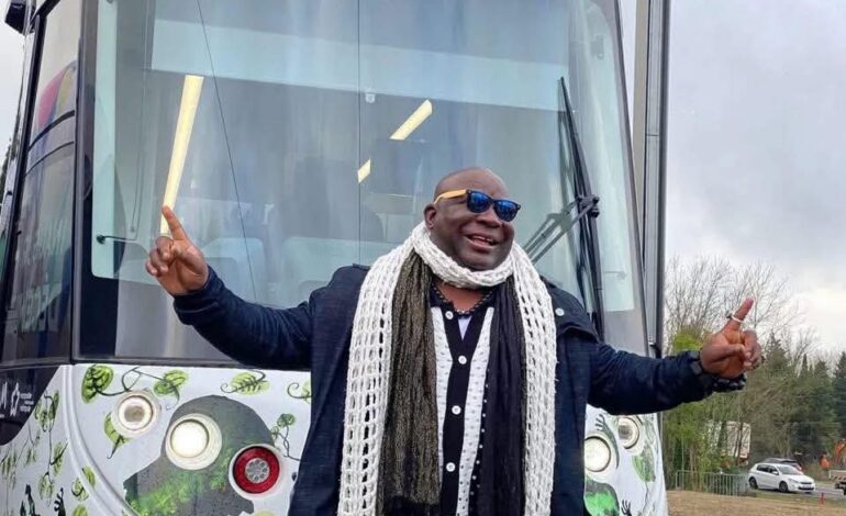 Le Camerounais Barthélémy Toguo signe « Feuille de vie » pour la nouvelle ligne 5 du tramway de Montpellier
