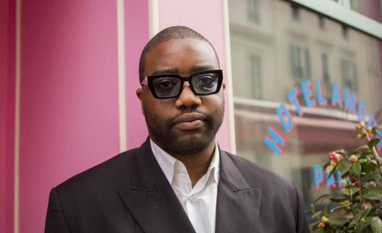 Mode : Emeric Tchatchoua Nommé Chevalier de l’Ordre des Arts et des Lettres en France