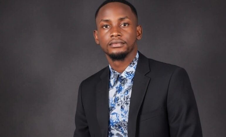 Culture et Littérature: Le Camerounais Delphin Dikongue Remporte le Premier Prix du Concours International de Poésie