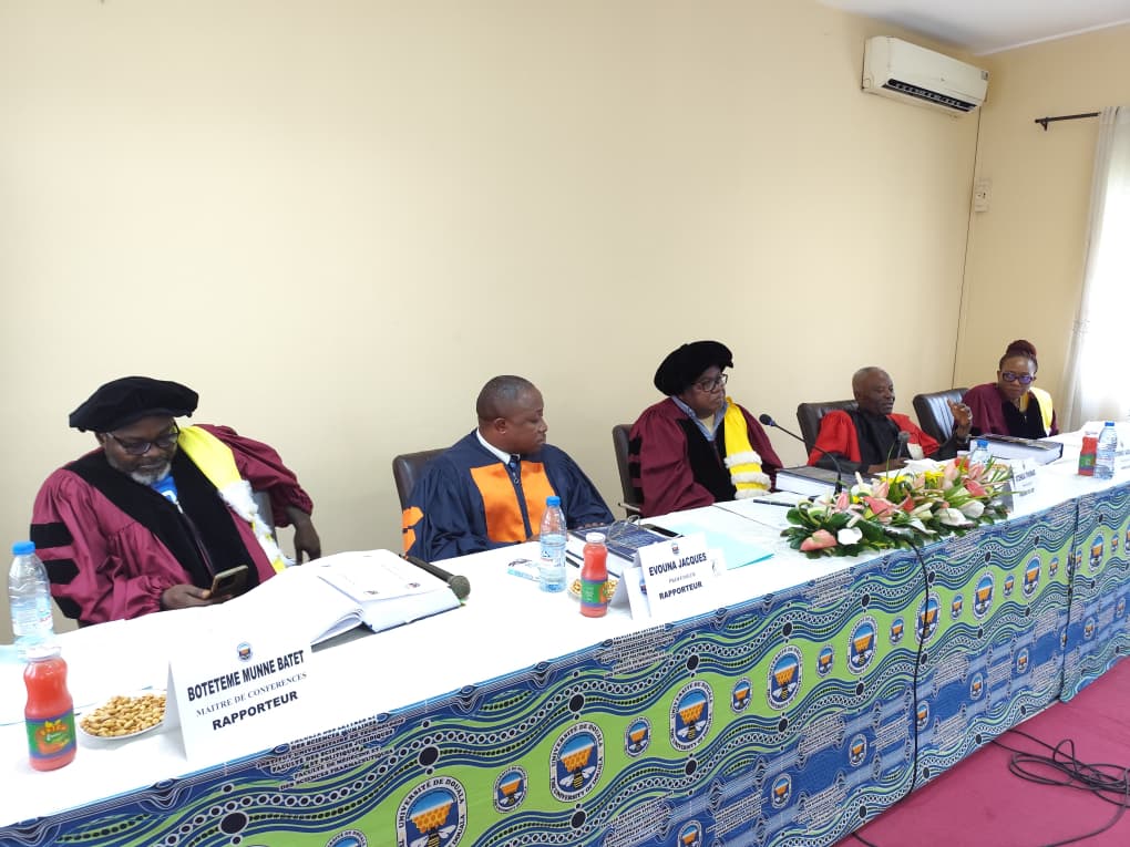 Université de Douala : Alvine Liliane Etame Djengue au grade de docteur avec la mention Très Honorable
