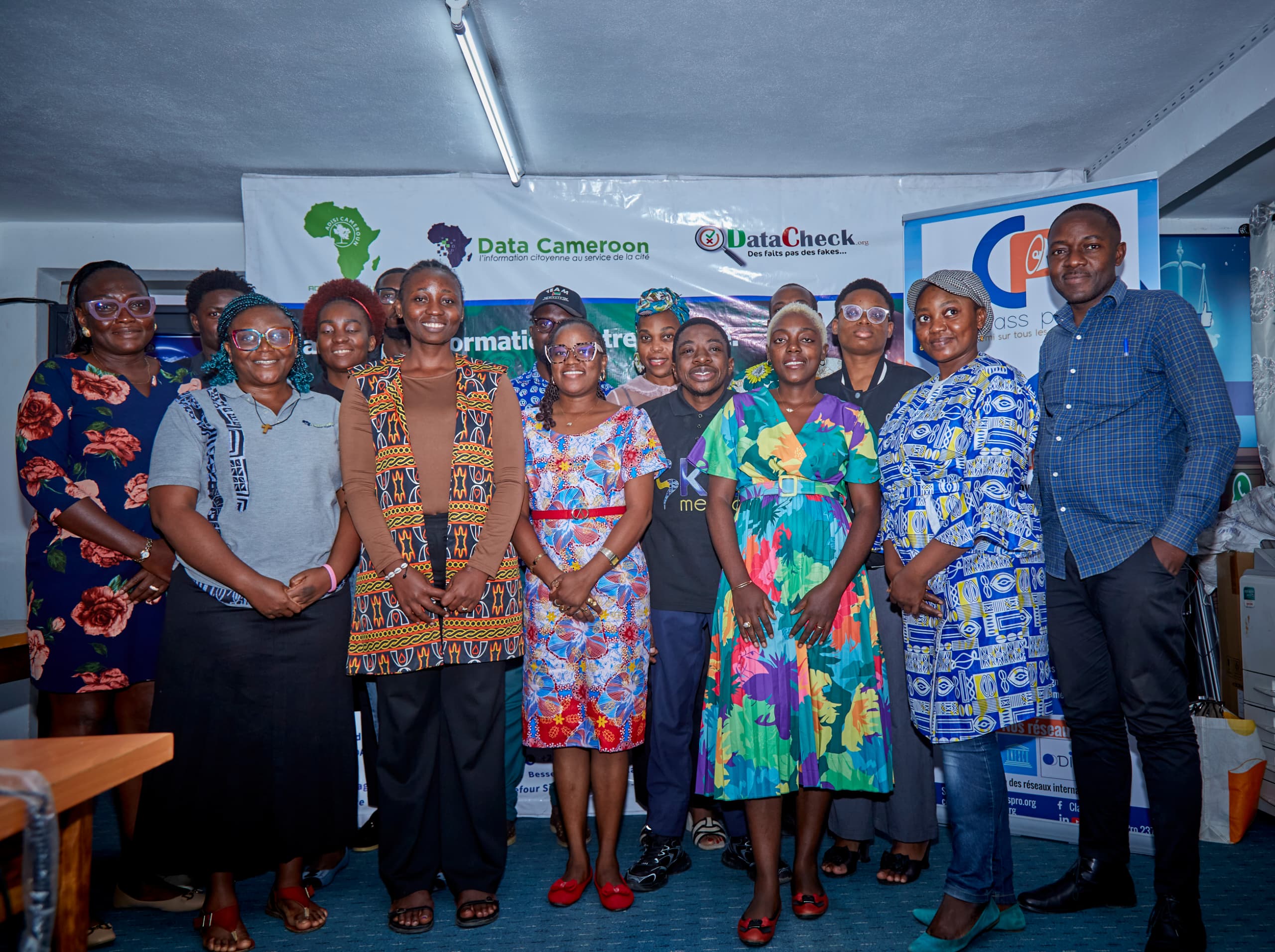 Lutte contre la désinformation au Cameroun : les journalistes outillés au fact-checking à Douala