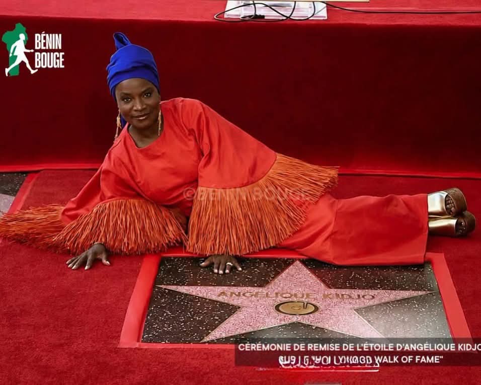 Angélique Kidjo : première chanteuse africaine étoilée sur le Walk of Fame d&rsquo;Hollywood