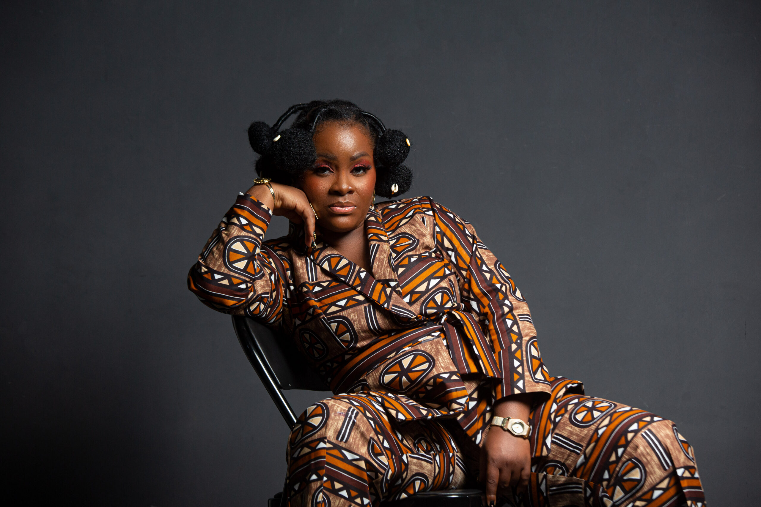 BLISS MANON : Artiste chanteuse camerounaise | Une voix, un parcours, une mission