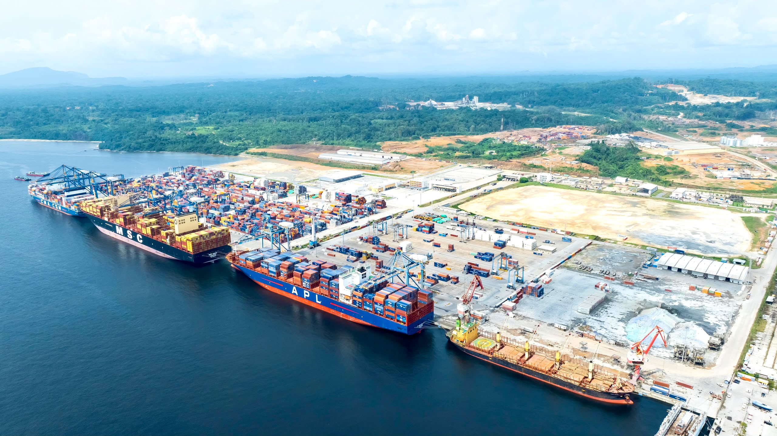 Port de Kribi : le Cameroun renforce sa place sur les routes maritimes mondiales