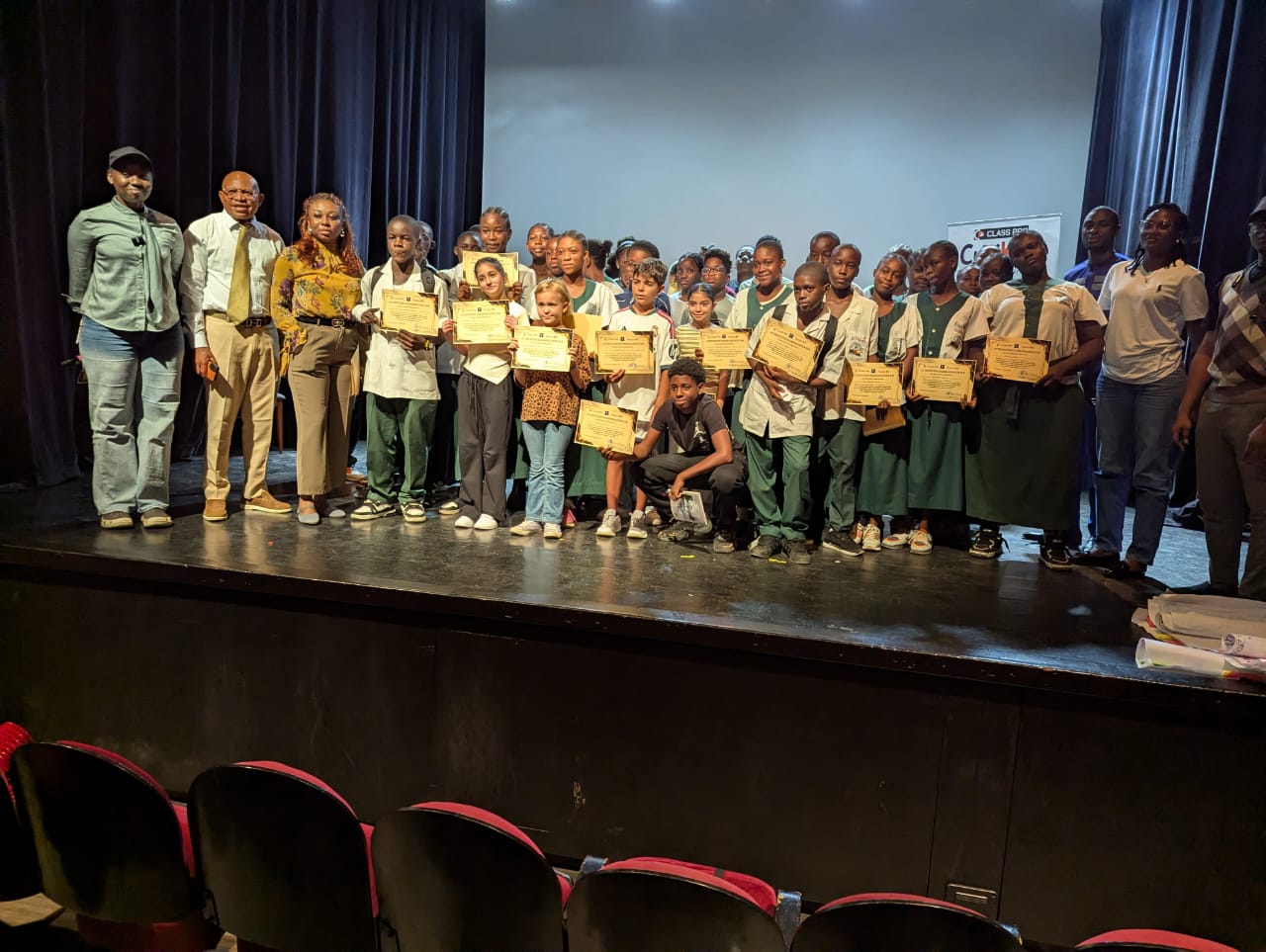 Éducation aux médias à Douala : Critikids forme 48 élèves à l&rsquo;esprit critique